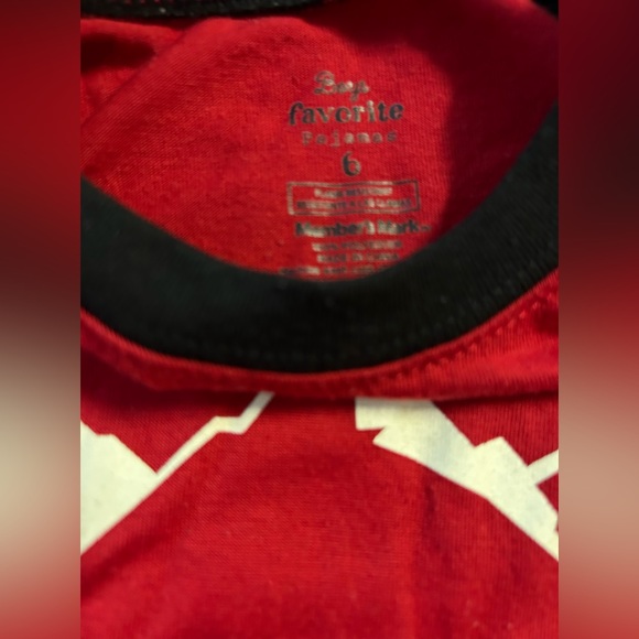 🎄Bundle kids Christmas Pajama set of 2 size 6 From Hanes & Members Mark - Picture 3 of 8